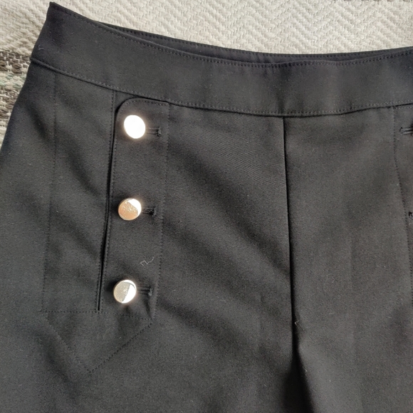 H&M|| Black shorts Size EUR 36 - Picture 2 of 10